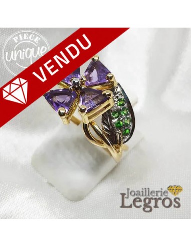 Bague Or Améthystes triangles et tsavorites Amélioration de cerveau avec