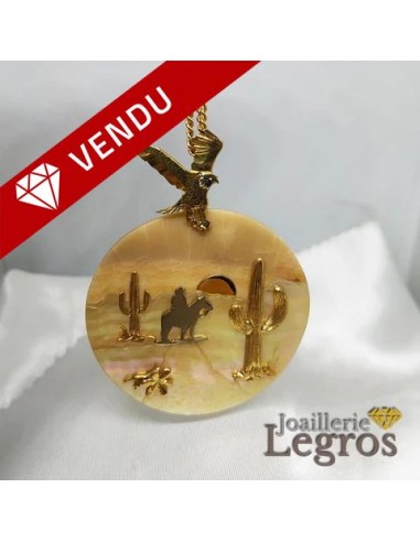 Pendentif Cowboy Cactus Nacre et Or : Wyoming 2023