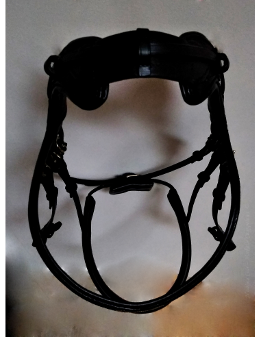 Skapa Kigna snaffle bridle s'inspire de l'anatomie humaine